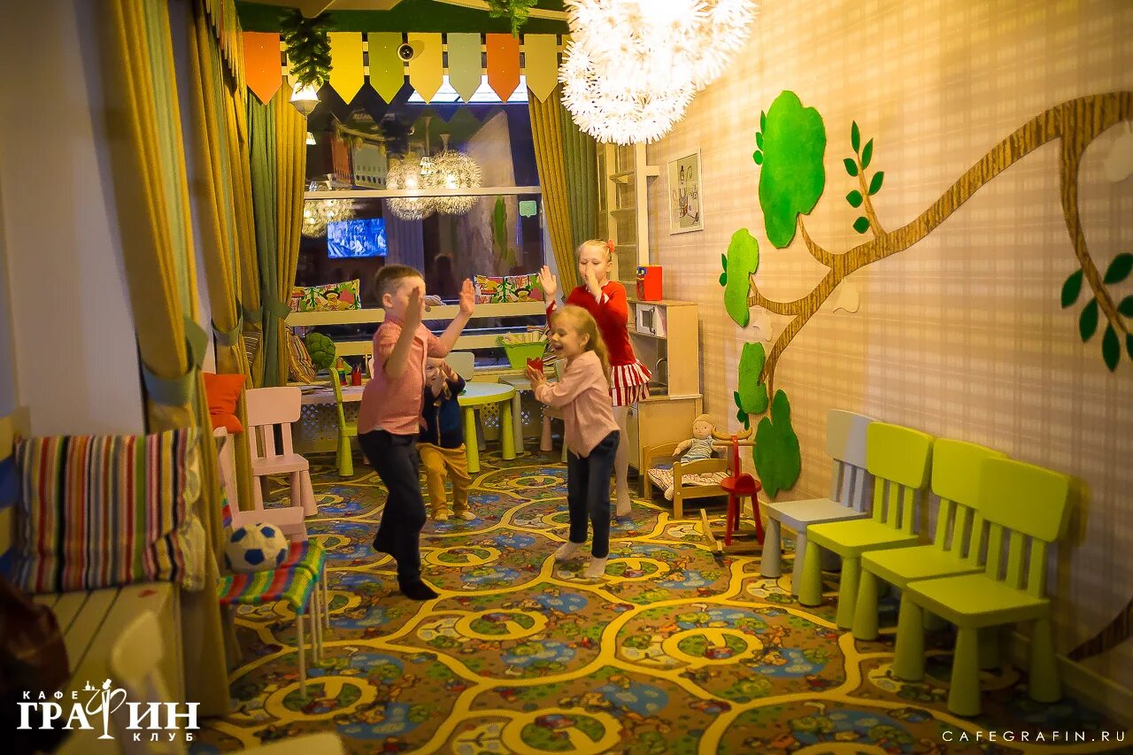 на облачке детский центр. кафе графин рязань. замания тц город. графин рязань ресторан. тц весна игровая зона для детей.
