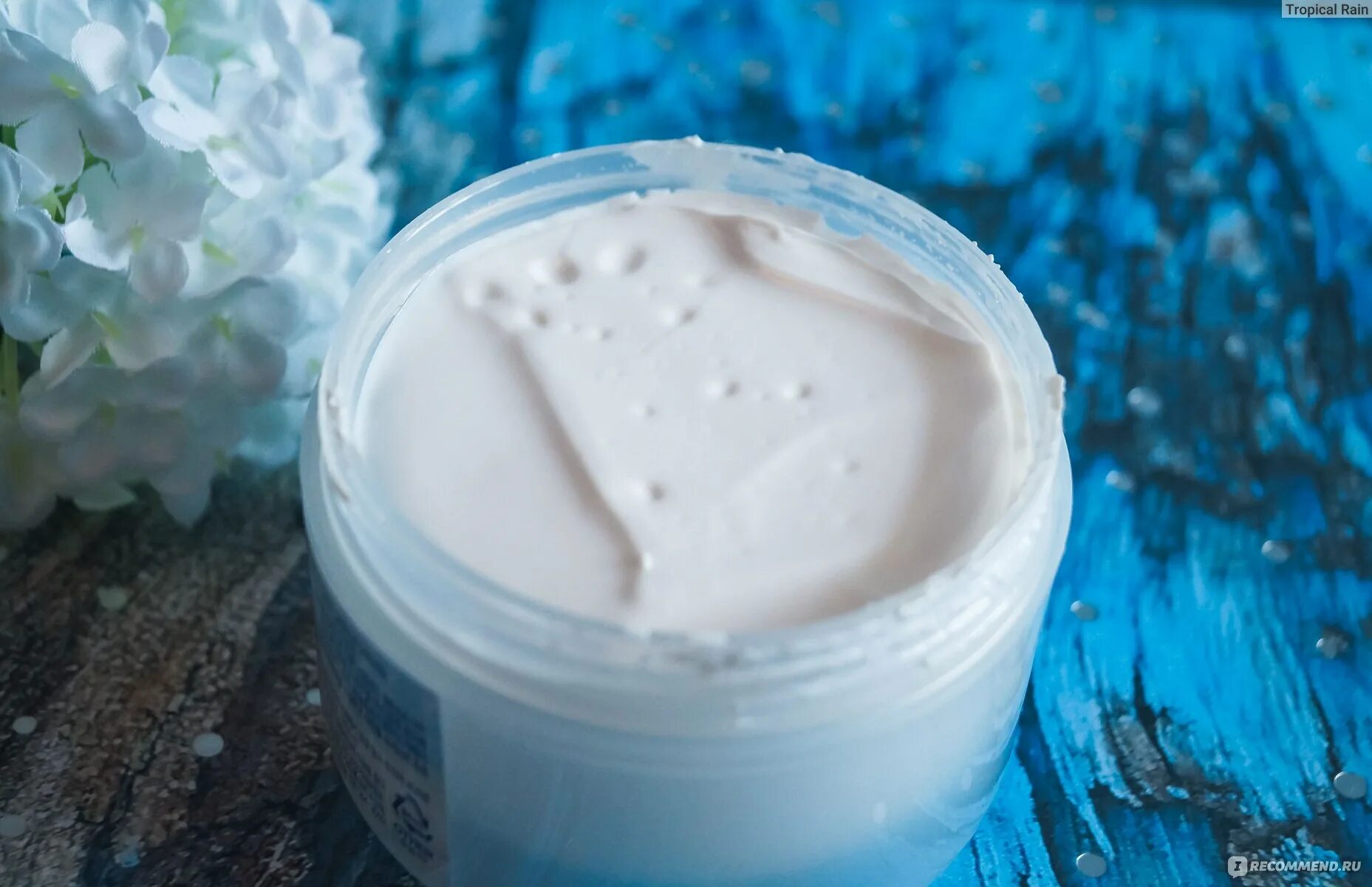 Японский отбеливающий крем белый. Кремы для лица которые отбеливают. Отбеливающий крем для лица витамин с. Фото отбеливающих кремов. Эмульгаторы для кремов.