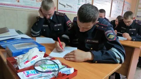 Инспектор училища