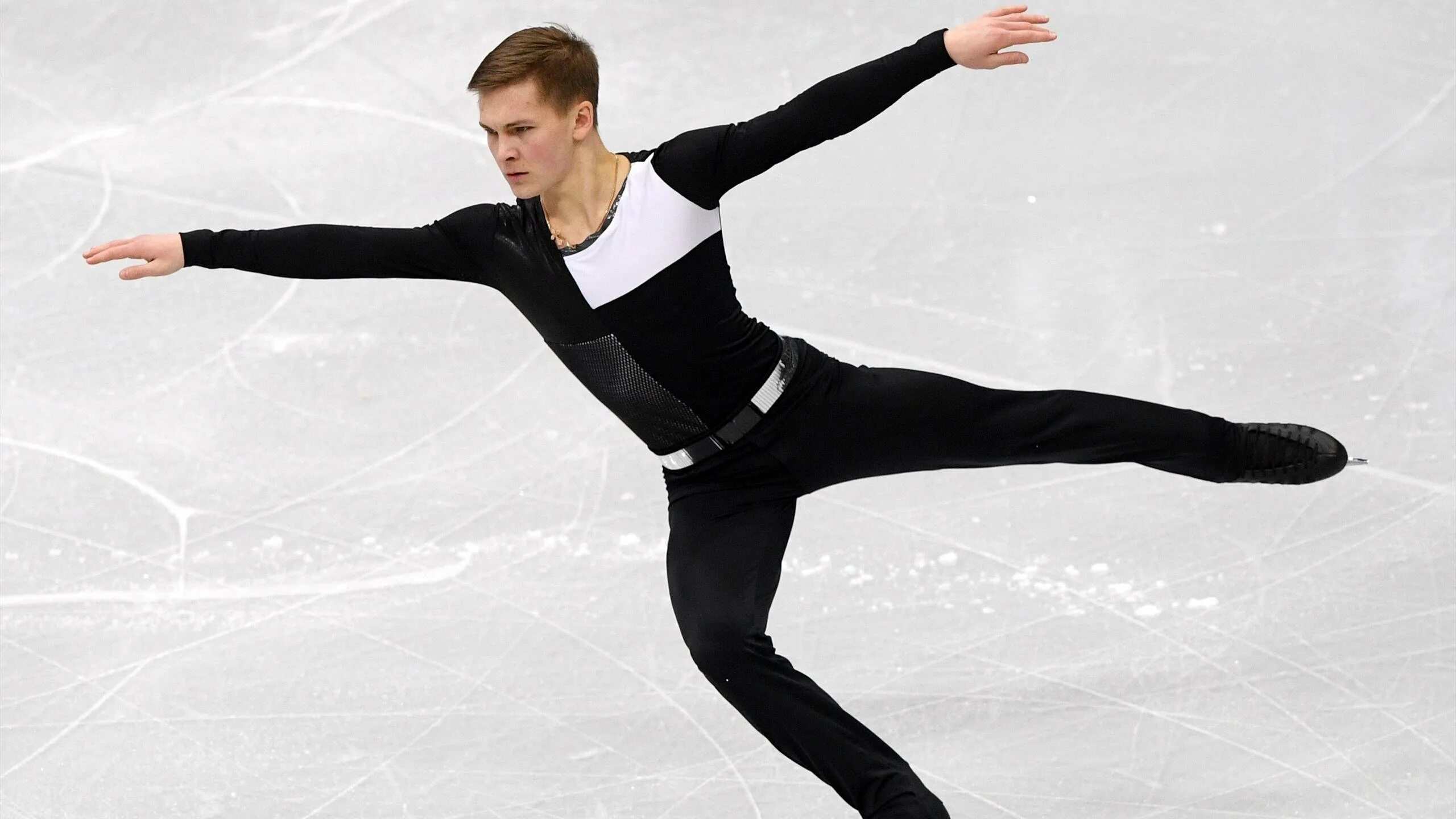 Mikhail kolyada одиночное фигурное катание. Мужское одиночное фигурное. Mikhail kolyada одиночное фигурное катание. Мужское одиночное фигурное катание. Одиночное катание.