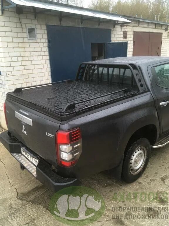 Замок крышки кузова л200. Алюминиевые крышки на пикап. Крышка кузова л200 2005 г alpha. Toyota hilux крышка кузова. Крышка кузова пикапа.