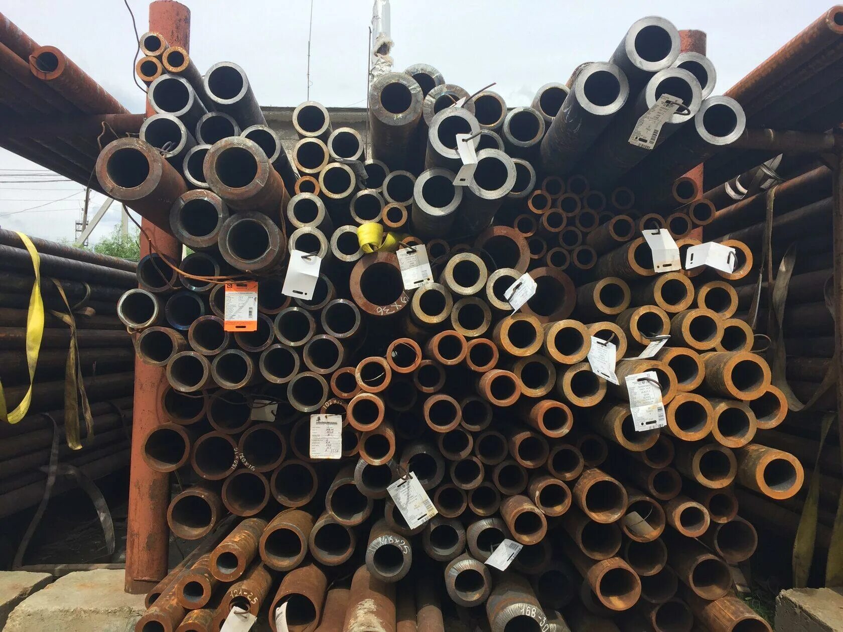 Трубы продажа бу 630. Трубы краснодар. Трубы в краснодаре. Труба вгп 20х2,5. Труба корсис dn/od 200 sn8.