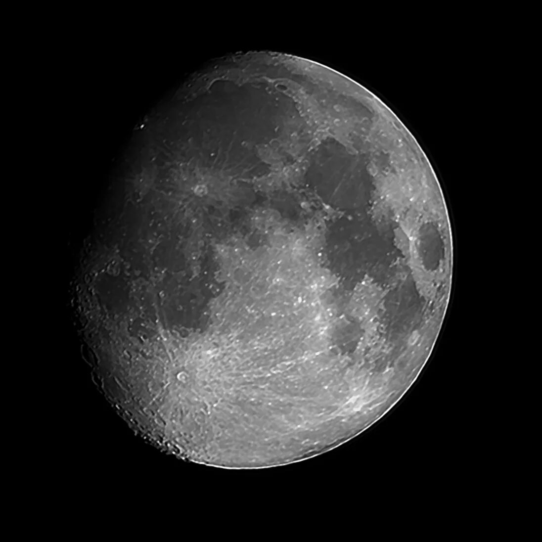 Луна 13. Луна 13 февраля. Луна 13 июня 2022. Цвет Луны 13 октября 2022