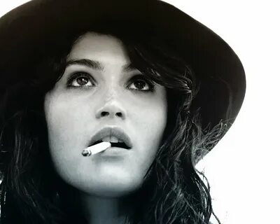 джемма артертон, сигарета, girl, hat, portrait, photoshoot, look, black and...