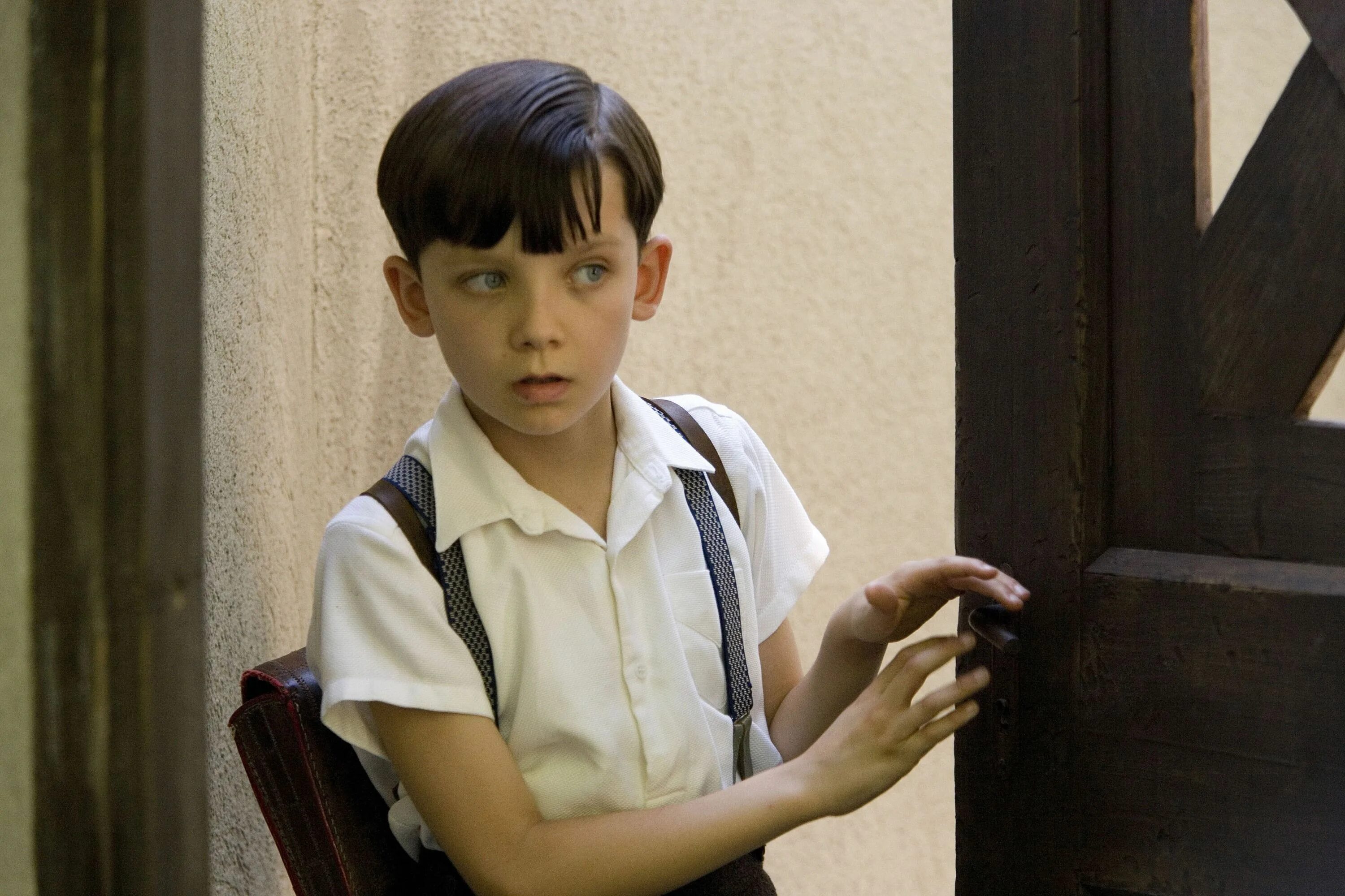Мальчик в полосатой пижаме (2008). Мальчик из Ильма мальчик в паломатой пижаме.