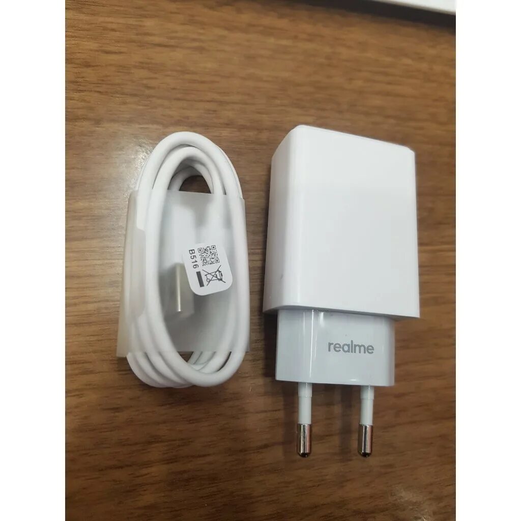 Реалми с 67 характеристики и цена. Charger Realme 1 2 c1 c2 Pro Micro USB 2a ak933 Original. Зарядка Realme 7 Pro. Блок зарядки Realme 8. Зарядка для телефона Realme 8.