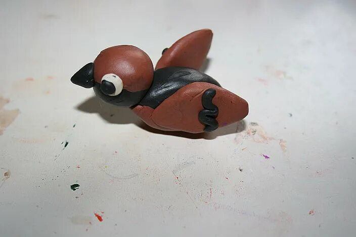 Воробей из пластилина. Лепка воробей в средней группе колдина. Лепка воробей. Лепка воробей. Лепка из пластилина воробей.