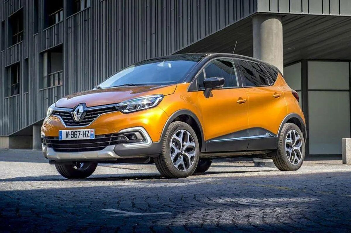 Стоимость renault. Рено Логан Каптур. Рено Ренаулт Каптур. Рено картуз. Renault Captur 2019.