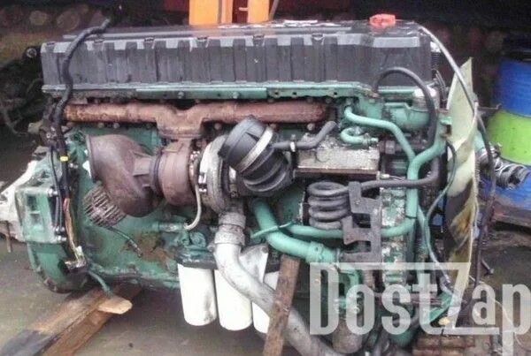 Мотор вольво d5 грузовой. Вольво fh12 d12a. Volvo fh12 d12d двигатель. Двигатель d13 volvo. Двигатель д12д вольво.