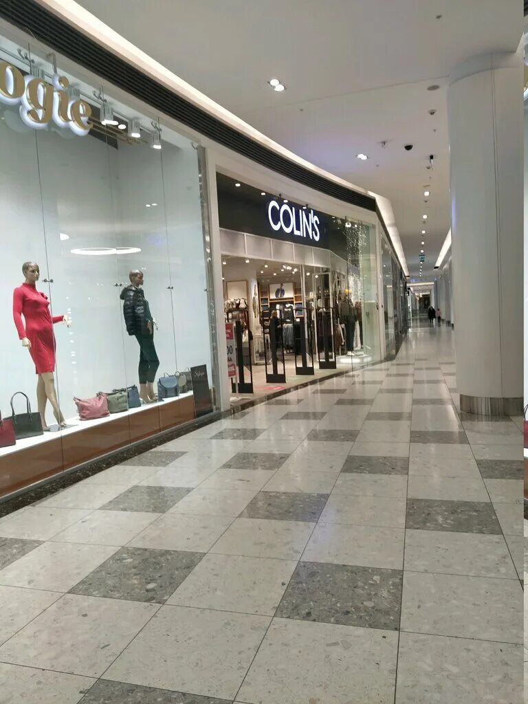Магазин коллинз в москве. Colins магазины в москве. Коллинз магазин одежды. Colins магазины на карте. Магазин collins в москве.