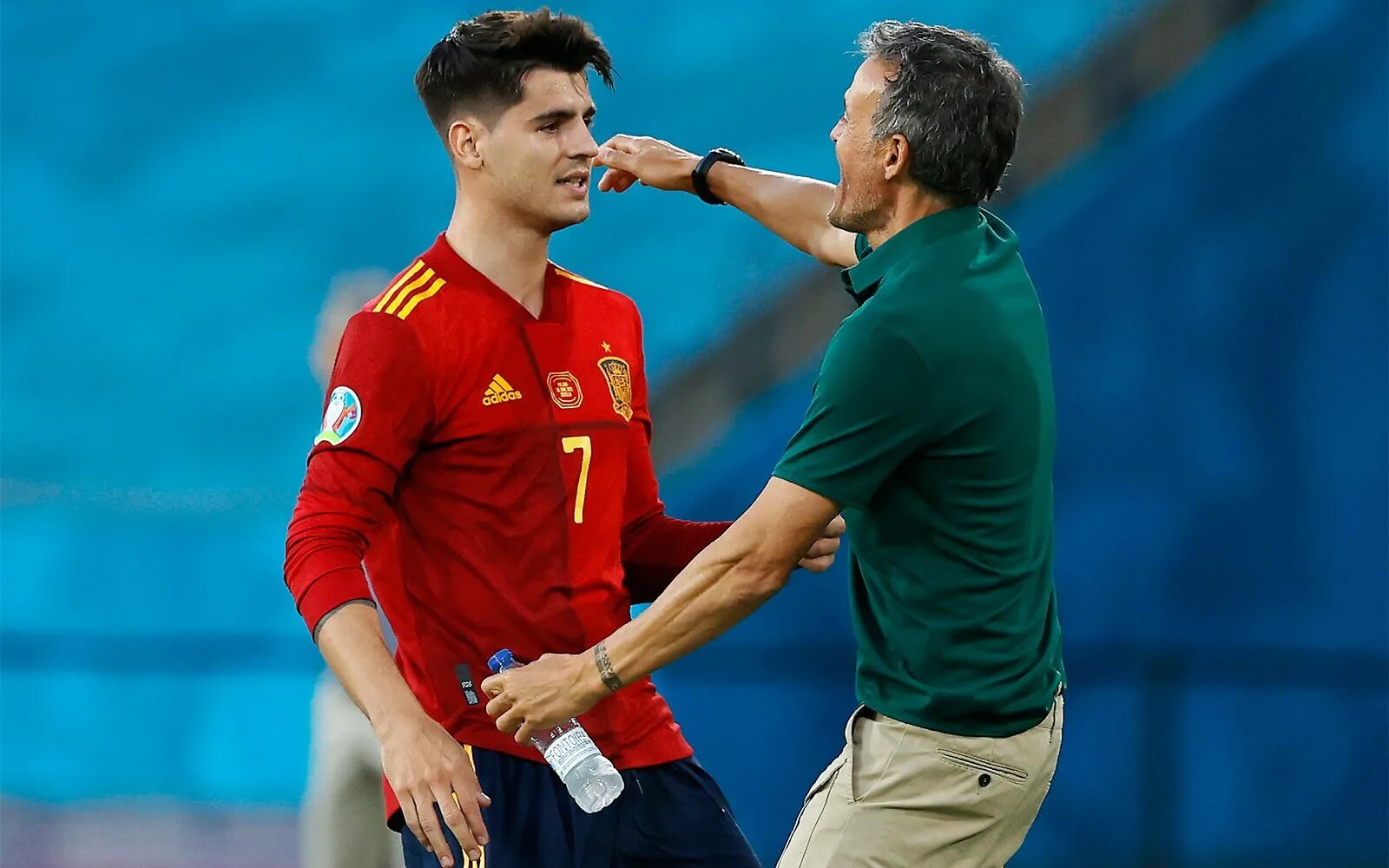 Spain mexico ball. Италия испания евро 2021. Сборная таити по футболу. Испания 20 июня. Испания 20 июня.