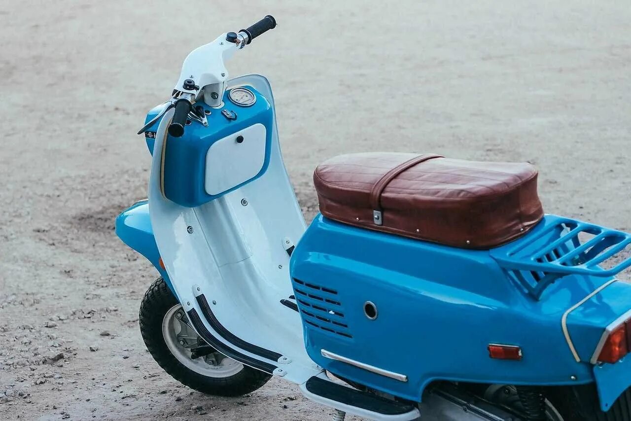 Мотороллеры отзывы. Мотороллер италия vespa. Тмз мотороллер муравей 5. Мотороллеры отзывы. Вятка вп-150.