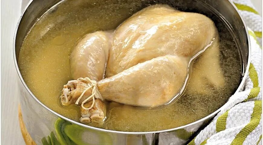 Как вкусно отварить курицу