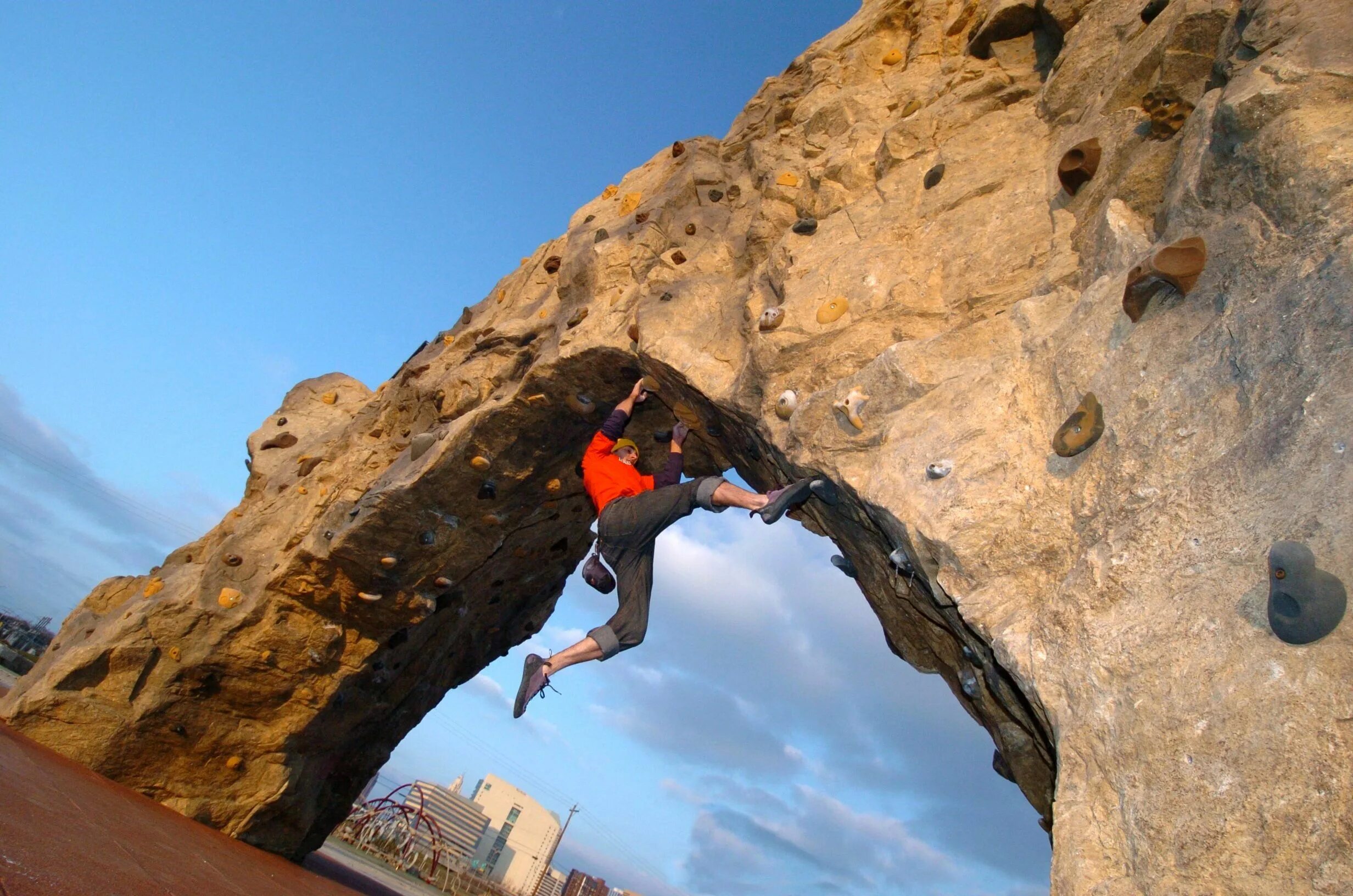 Rock climber rock climber org ru. Rock Climbing скалодром. Rock Climbing — скалолазание. Болдер Колорадо национальный парк скалолазание. Боулдеринг стенд.