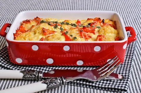 Рецепт запеканки с курицей и помидором