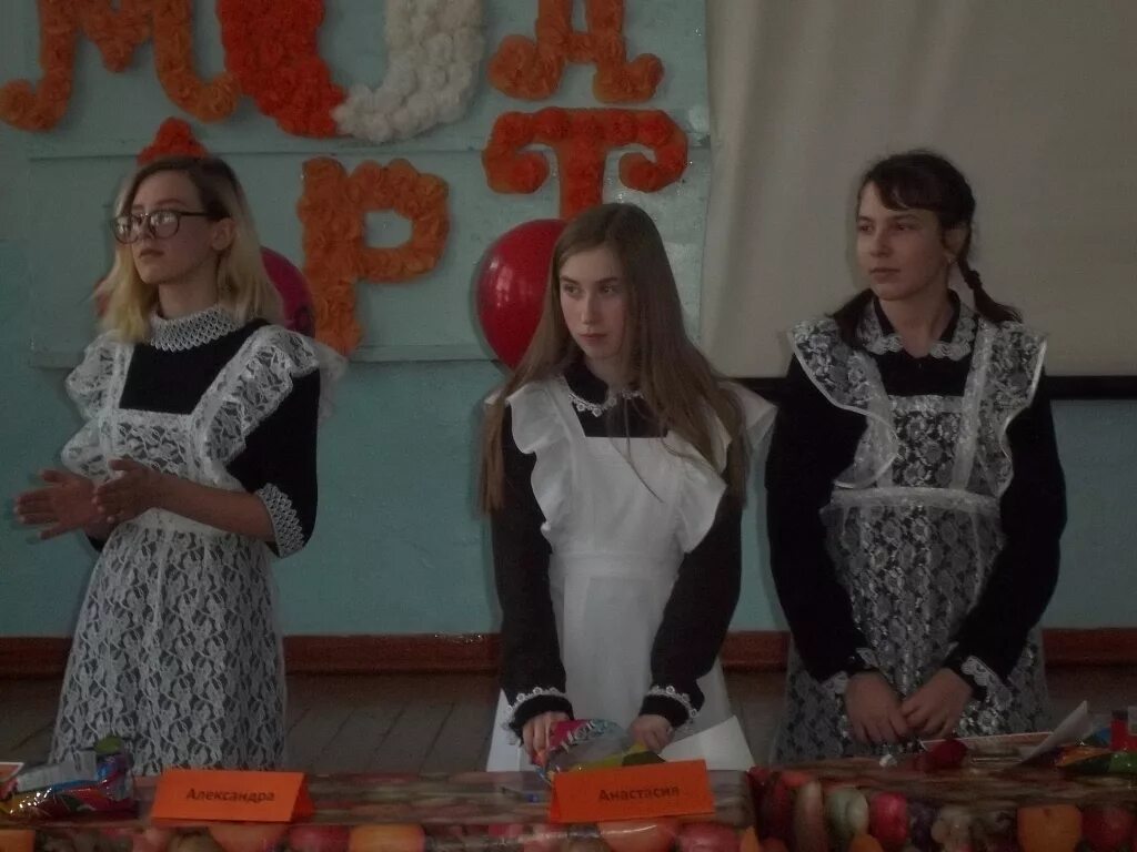 Прическа на конкурс а ну ка девочки. А ну ка девушки конкурс афиша. А ну ка девушки надпись. А ну-ка девушки творческий конкурс. Приглашаем на конкурс а ну ка девушки.