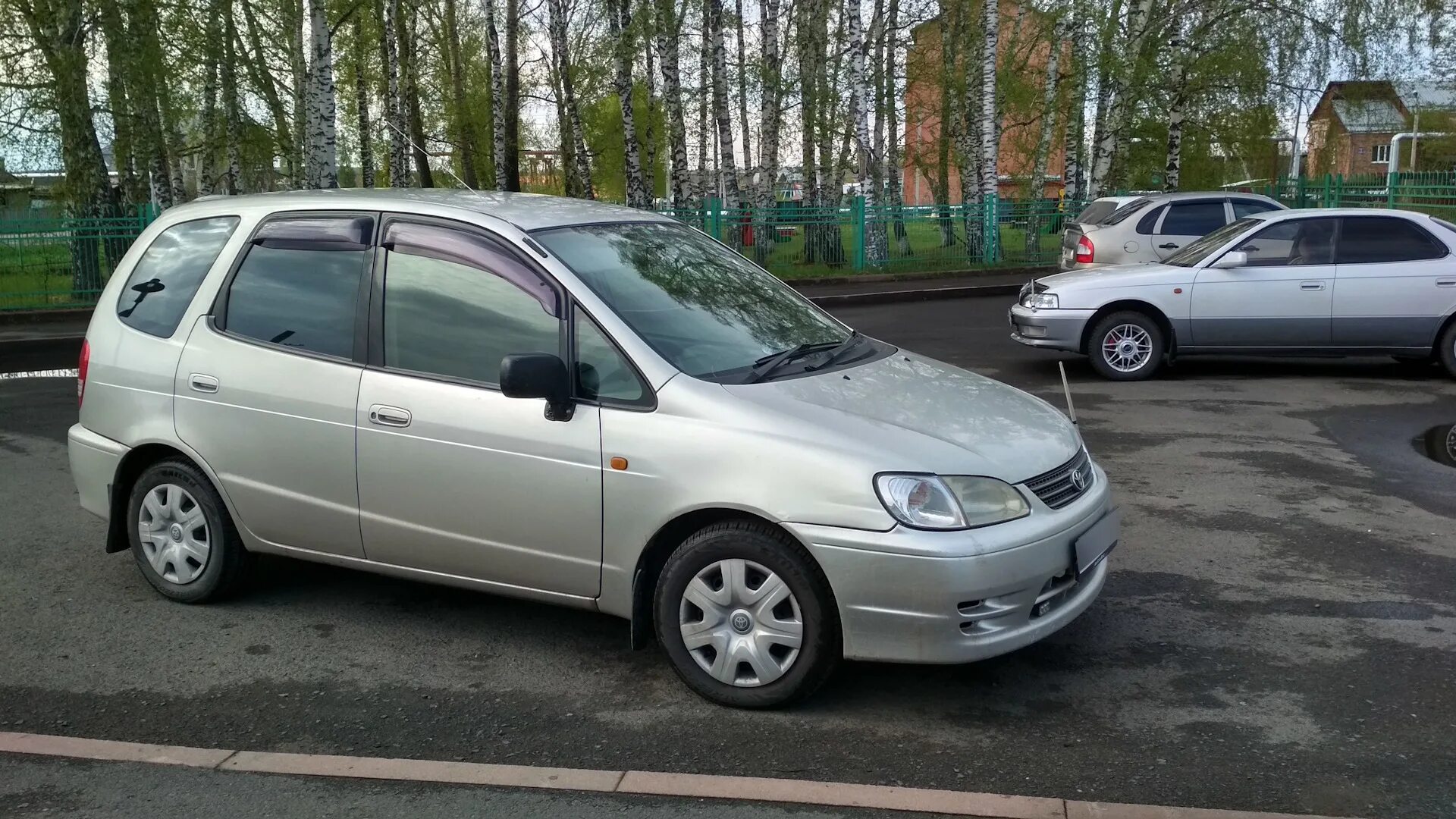 Тойота спасио какой кузов. Тойота королла спасио 2002. Toyota spacio 2001. Toyota corolla spacio e110. Toyota corolla spacio 2003.