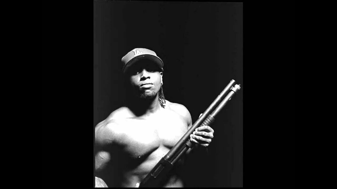 Lil Eazy-e. Eazy e with Shotgun. Gangsta shit Nigga. Гангста щит