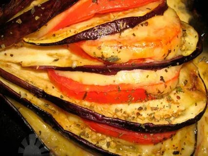Вкусное блюдо из баклажанов в духовке