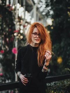 Рыжие девушки короткие