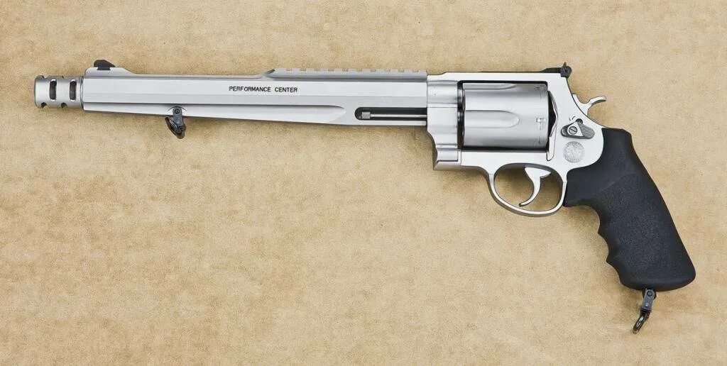 Калибр магнума. SW 500 Magnum револьвер. Смит-Вессон 500 Магнум. Magnum 500 Калибр. Smith&Wesson .500 SW Magnum.