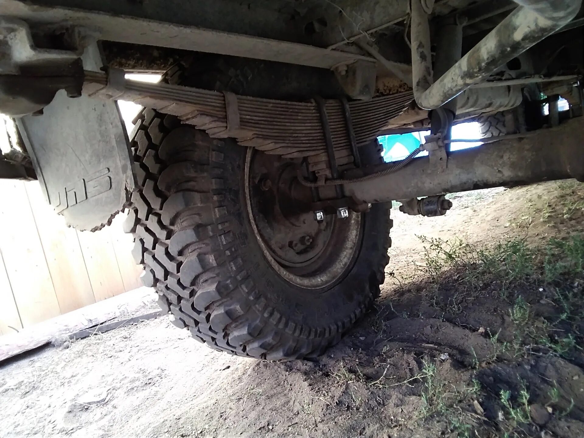 Шина на уаз 540. Уаз 3151 31 forward safari 500. Уаз 540. Форвард сафари 540 на уаз. Forward safari 500 33x12.