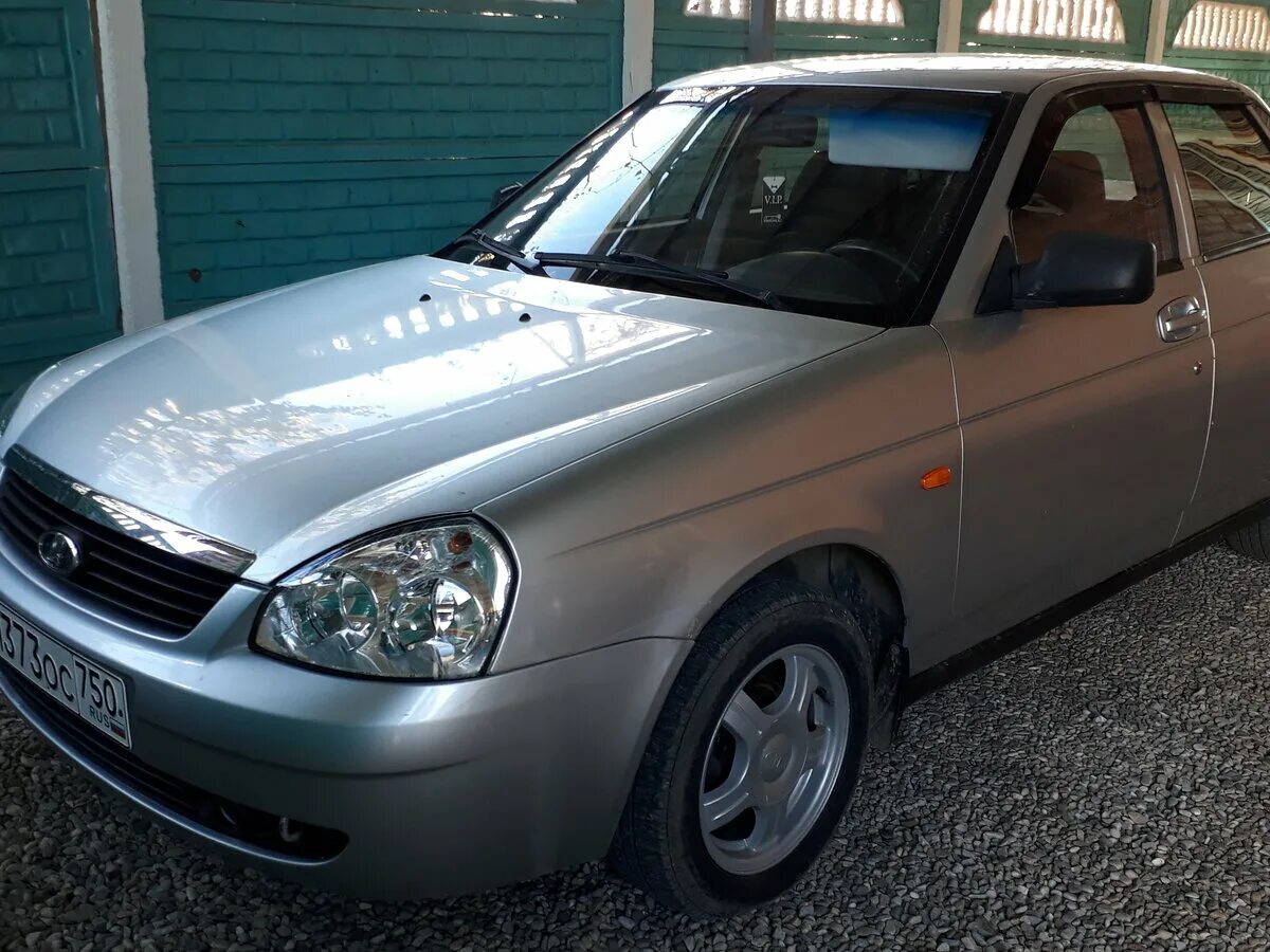 Приора седан серая 2008. Лада приора седан 2008 года. Приора 2011 года. Цвета приора 2008. Лада приора 2008.