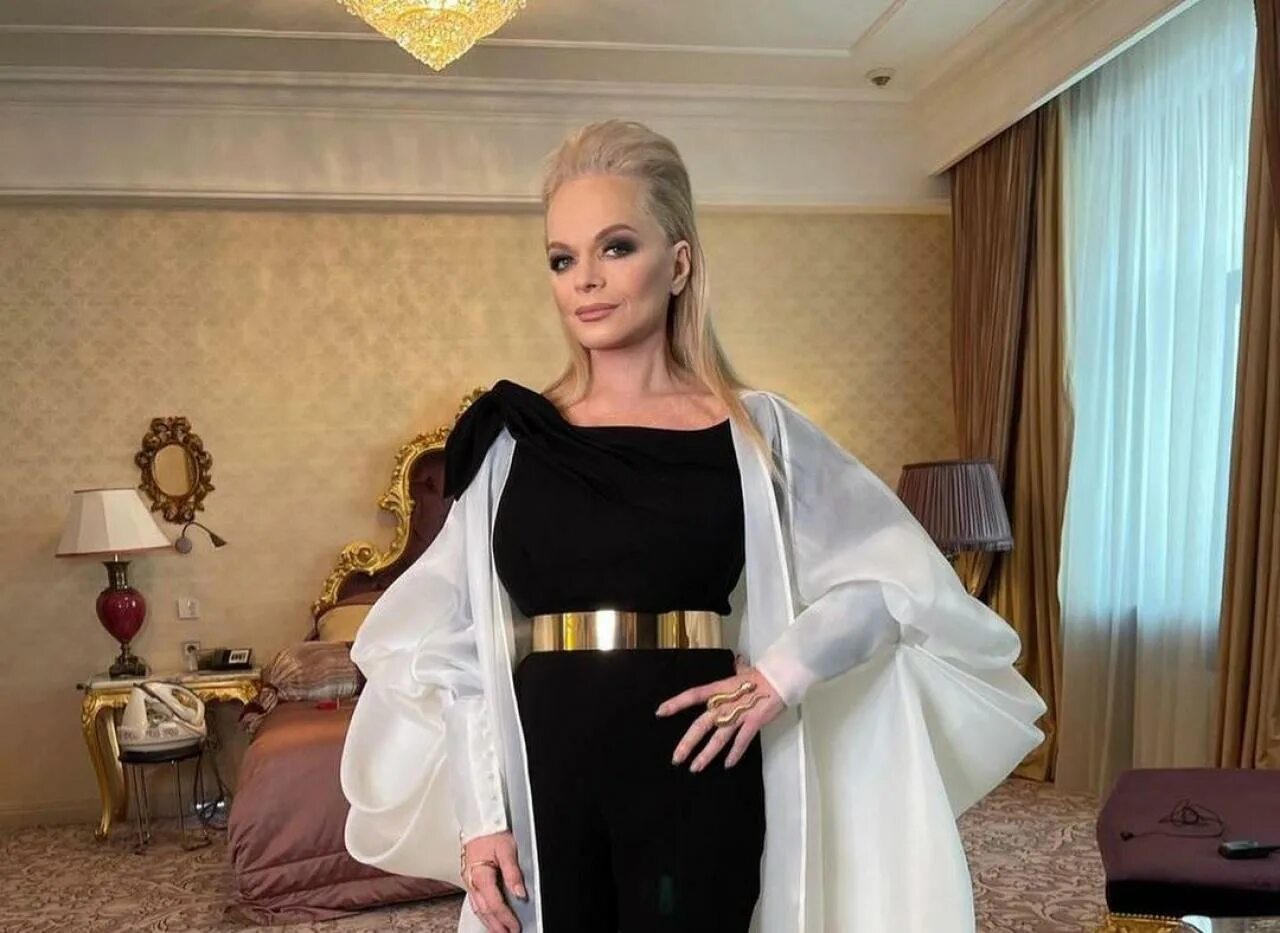 Певица лариса долина 2021. Певица лариса долина. Лариса долина джазовая певица. Долина певица 2020. Лариса долина 2000.