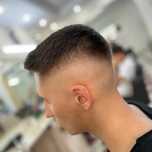 Барбершоп 38. Барбершоп 38. Барбаросса барбершоп екатеринбург. Барбершоп иваново барбаросса. Барбаросса барбершоп.