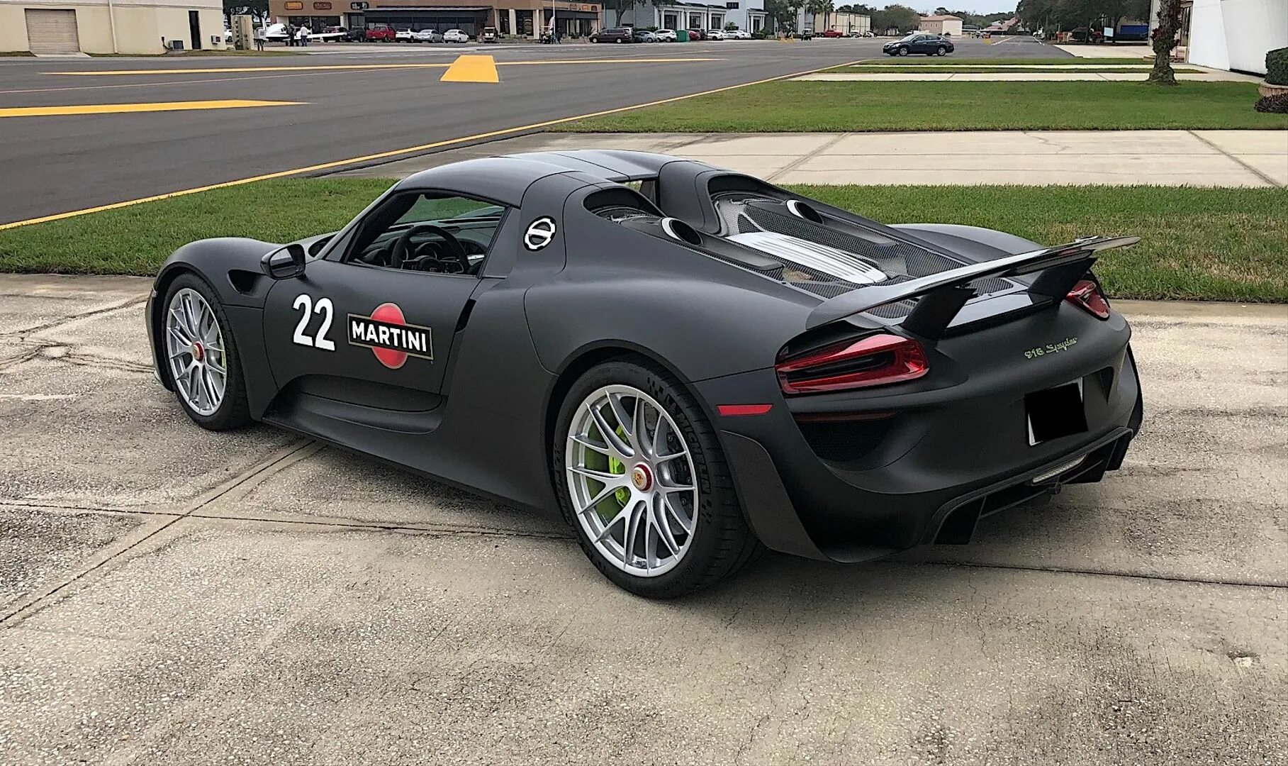 Porsche 918 цены. Порше 918 Спайдер. Porshe 918 Spyder Black. Порше Spyder. Порше 918 2005.