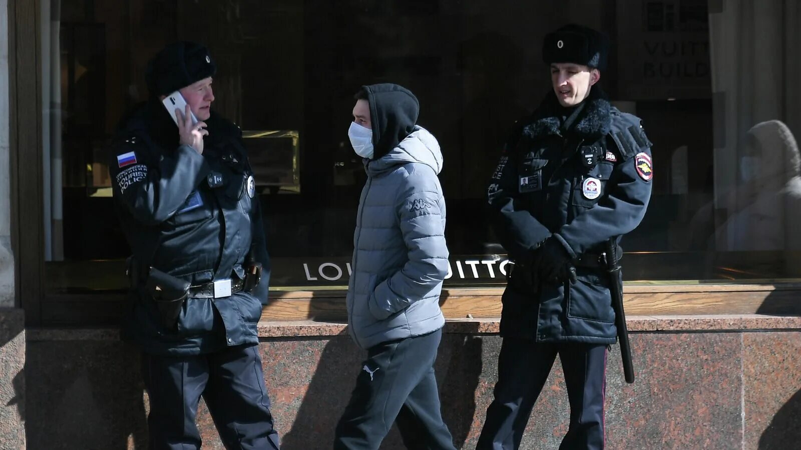 Полиция на улицах Москвы. Полиция России. Полиция карантин.