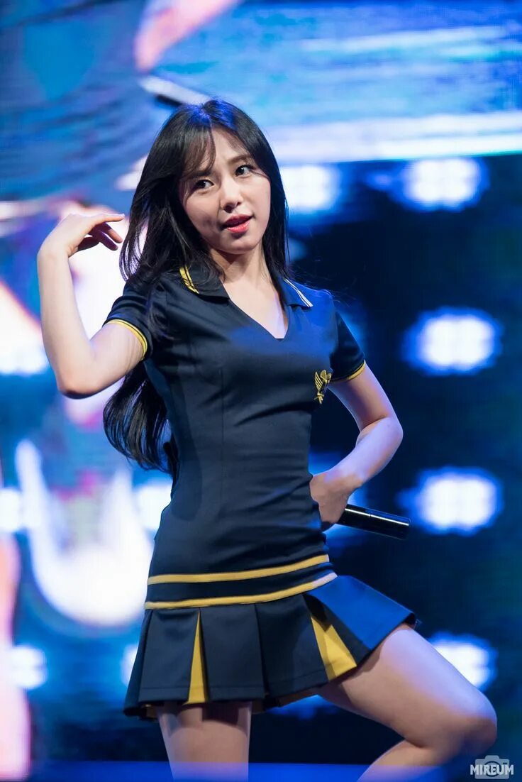 Aoa mina. Квон мина. квон мина аоа. aoa мина. мина аоа 2025.