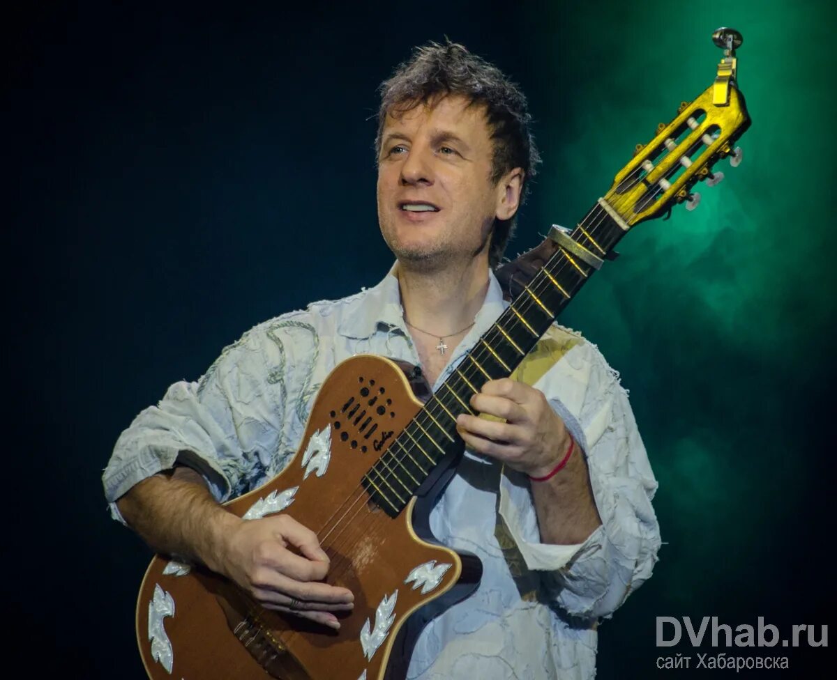 ютуб песня даже. музыкальный ютуб. гитарист виртуоз дидюля. дмитрий цхомария. песня про юлию.