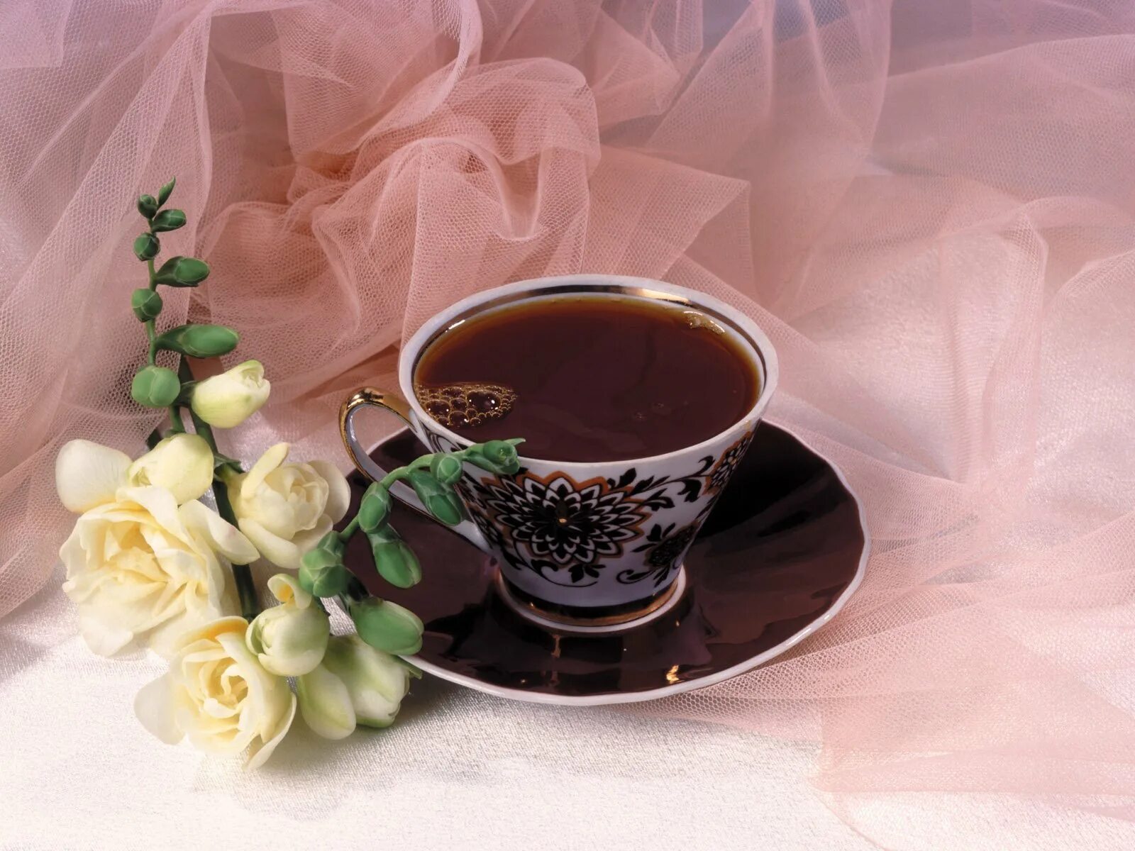 Кофе и хорошее настроение. Пожелания утром. Открытки с добрым утром с пожеланиями. Доброе утро с кофе и пожеланиями. Утренние пожелания.