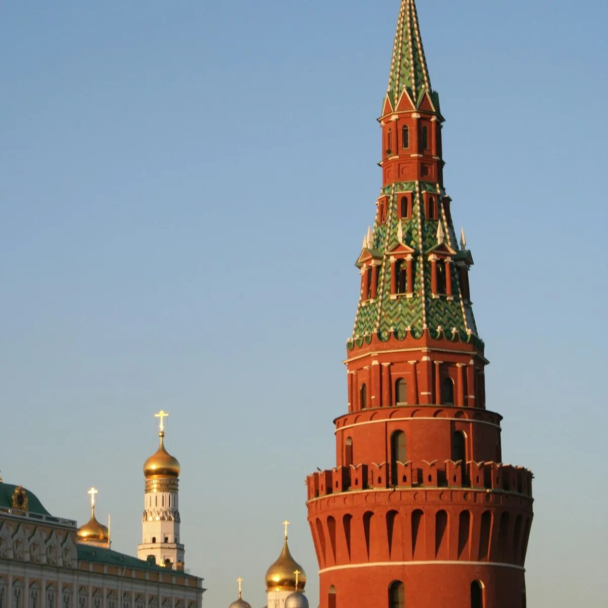 Какая башня есть в москве