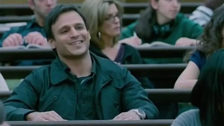 Жертва индийский фильм 2009. Жертва / kurbaan / (2009). Жертва (2009) индия. Kurbaan 2009. Жертва 2009.