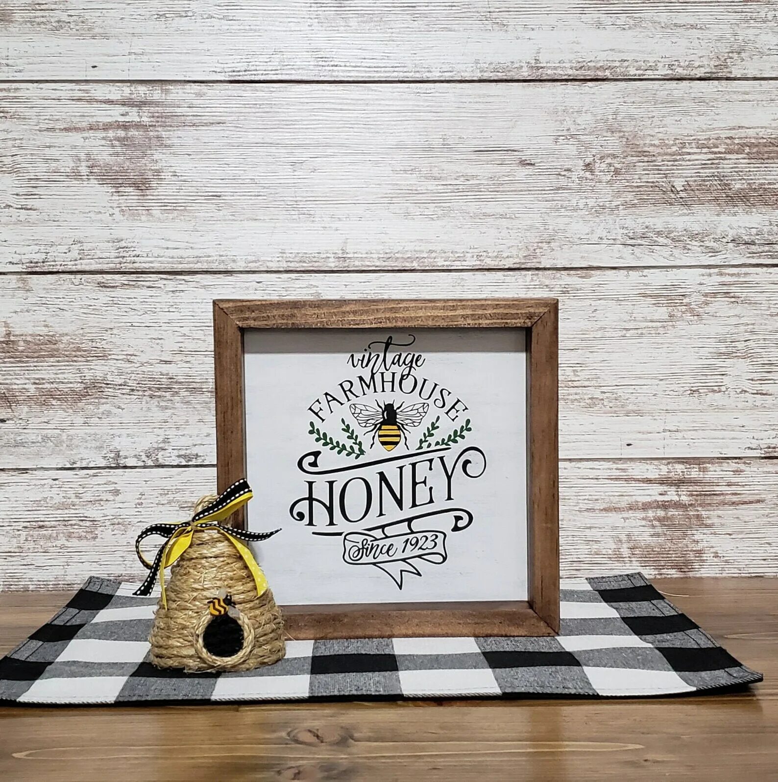 Honey l. Bee decorative Letters.