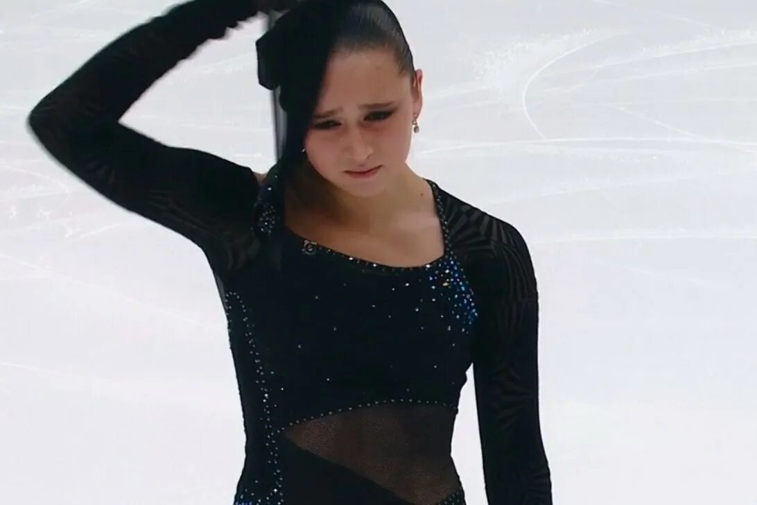 Валиева под песню пыяла. Камила валиева фигуристка. камила валиева 2025. камила валиева олимпиада в пекине. камила валиева фигуристка болеро.