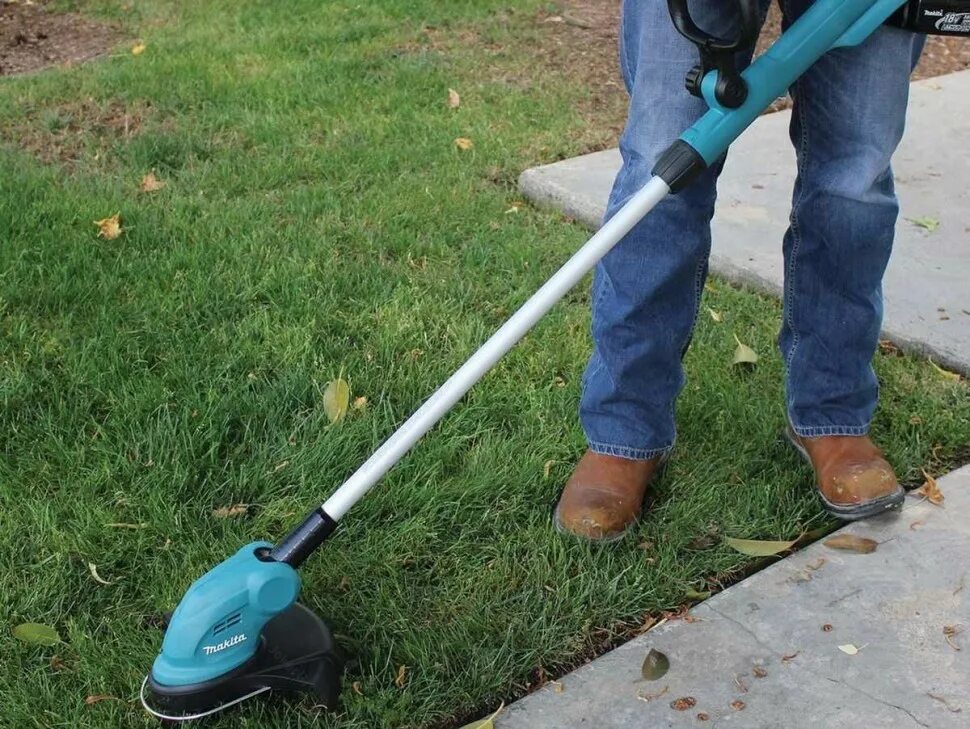 Триммер bosch 06008c1a00. Триммер greenworks 2101507 40в. Триммер греенворкс 60v. Триммер karcher 1. Триммер аккумуляторный для травы легкий отзывы.