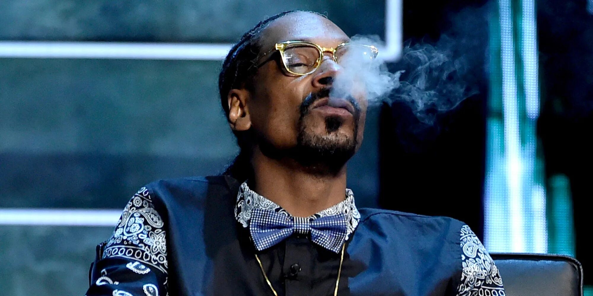 Snoop dogg method man. Wiz khalifa Snoop Dogg Smoke. Snoop Dogg smoking. Redman 2022. Snoop Dogg & Westside Yellow.