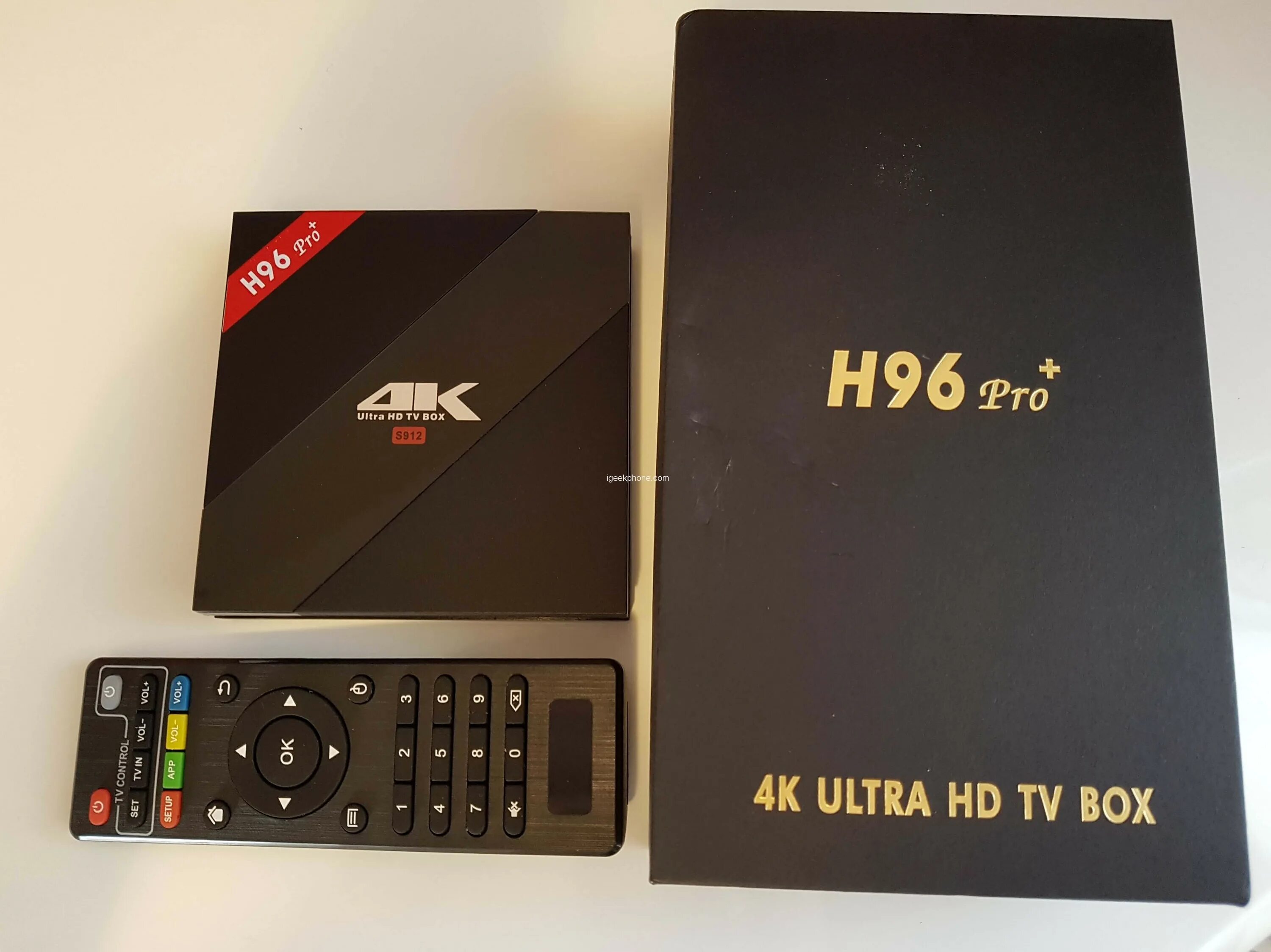 Тв приставка box h96 max. H96 Pro+. Приставка h96. Х-96 ТВ приставка. H96 Pro.