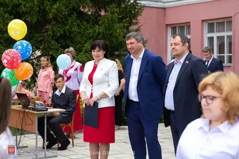 Дзержинск директор школы