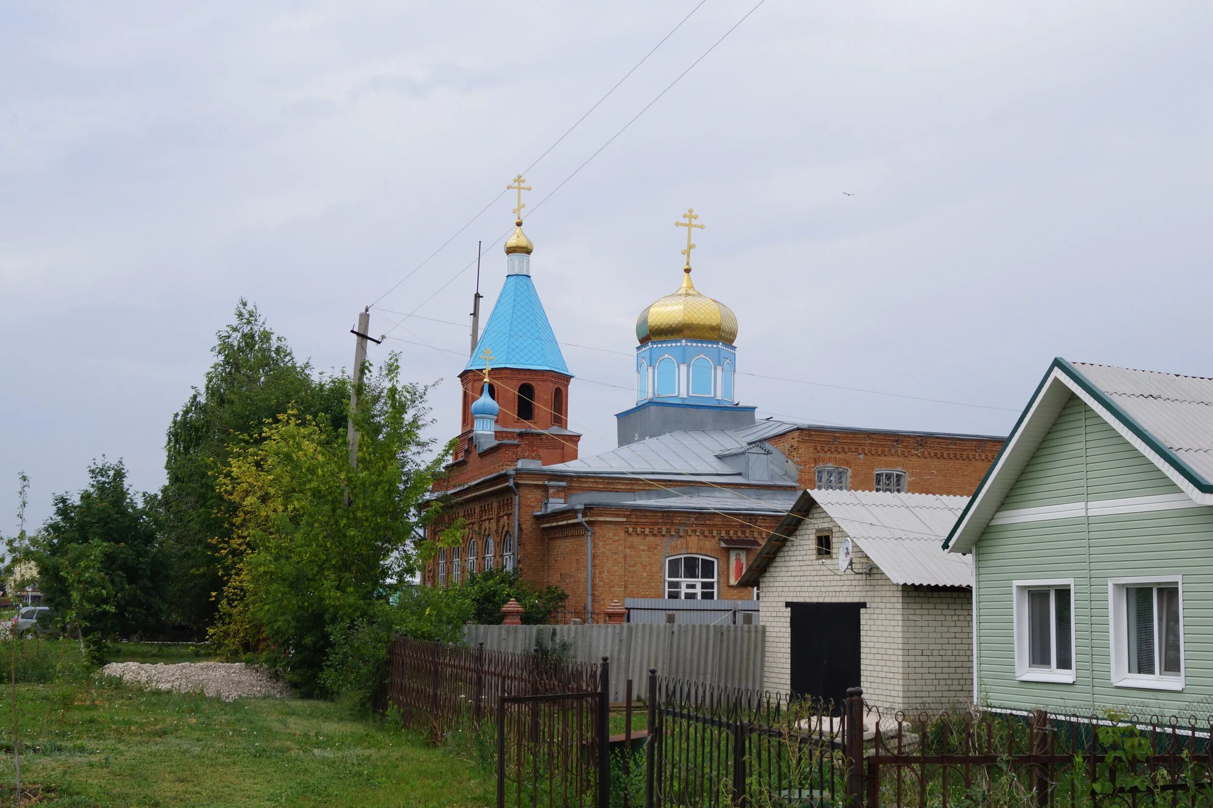 Погода красный яр кемеровская. Церковь красный Яр Самарская область. Красный Яр (Красноярский район, Самарская область). Церковь красный Яр Ульяновск. Красный Яр Челябинская область.