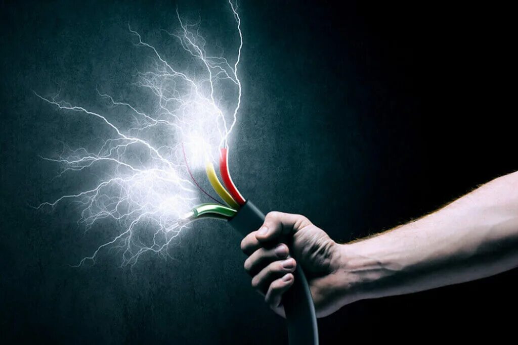 Психологическая трансформация женщина. Идеи тока человек. Ударило током волосы дыбом. Электрический человек. Стили рисования девушек.