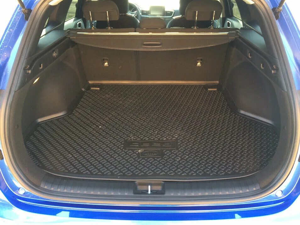 Kia ceed jd sw багажник. Kia cee'd, 2015 багажник. Киа сид универсал 2010 багажник. Ceed sw багажник. Ceed sw 2022 багажник.