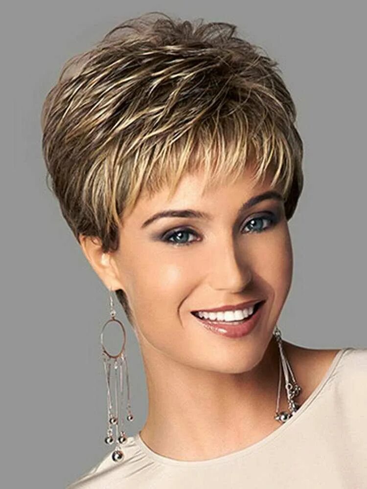 Стрижки гарсон гаврош каприз. Какие стрижки на короткие волосы фото. Пикси гаврош гарсон. Стрижка гарсон гаврош. Стрижки пикси, гарсон, пикси боб.