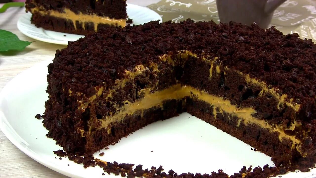Шоколадный торт на кипятке. Торт шоколад на кипятке. Шоколадный пирог на кипятке. Шоколадный бисквит на кипятке.