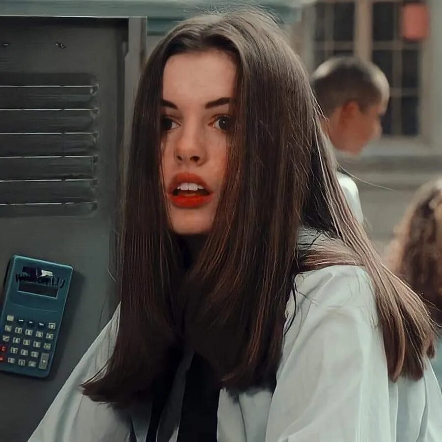 Мия тернополис дневники принцессы. Дневники принцессы 2 как стать королевой фильм. Энн хэтэуэй дневники принцессы. Энн хэтэуэй дневники принцессы. Миа термополис принцесса.