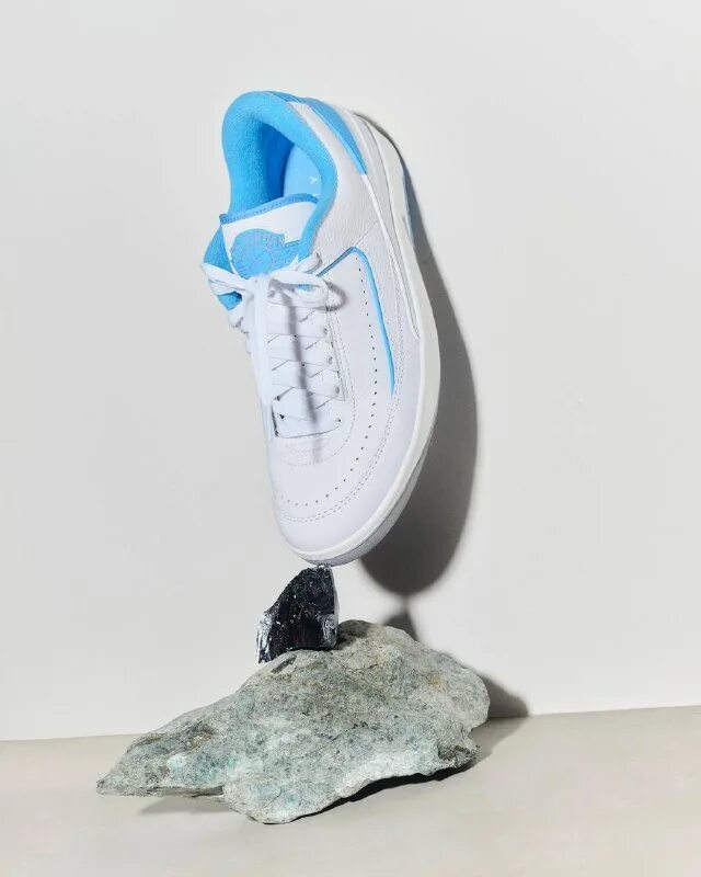 Kickstown кроссовки. Kickstown кроссовки. Лимитированный магазин хайрайс. Kickstown кроссовки. Яани кинг сникерхед.