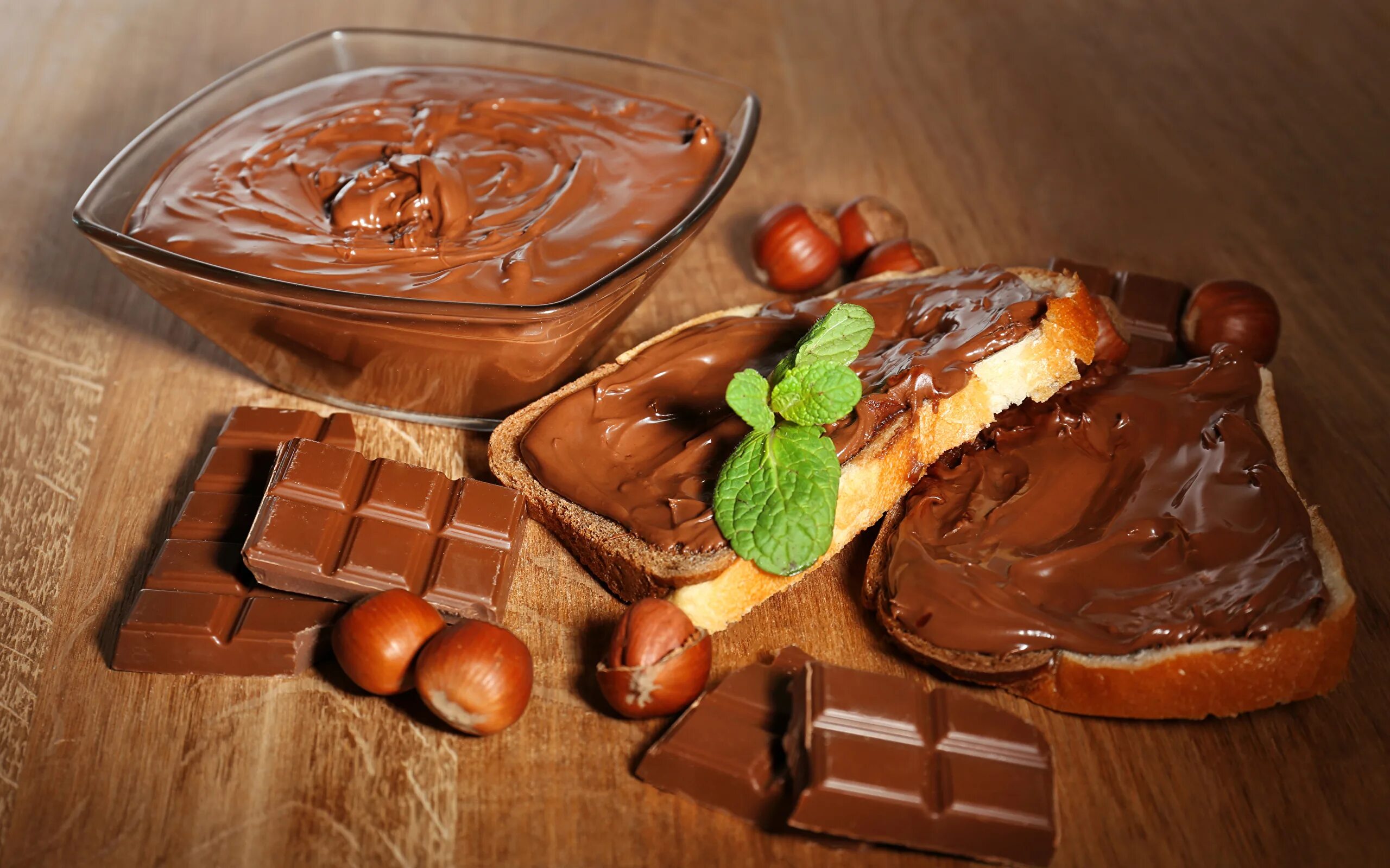 Шоколад с орехами фундук. Шоколадная паста chocolate hazelnut cream. Крем "нутелла" (шоколадно-ореховая с фундуком). Шоколадная паста chocolate hazelnut cream. Chocolate hazelnut.